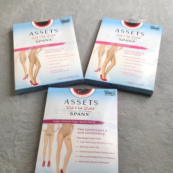 3 Pairs of Assets by Spanx Super Control High -Waist PantyBlackSize 6/F New